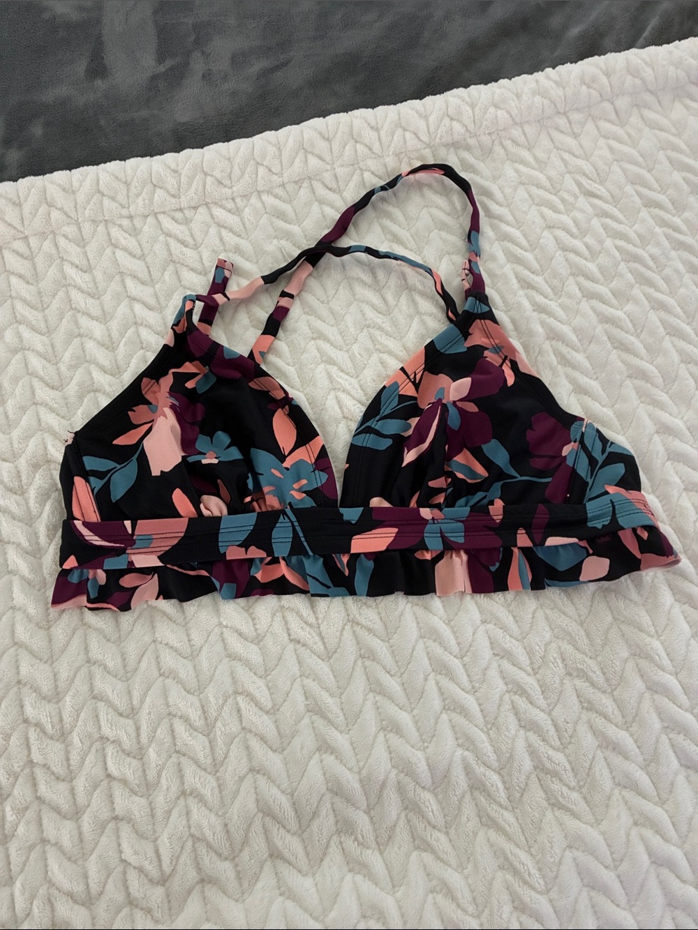 Kona Sol Pink and Black Patterned Swim Top Size D/DD